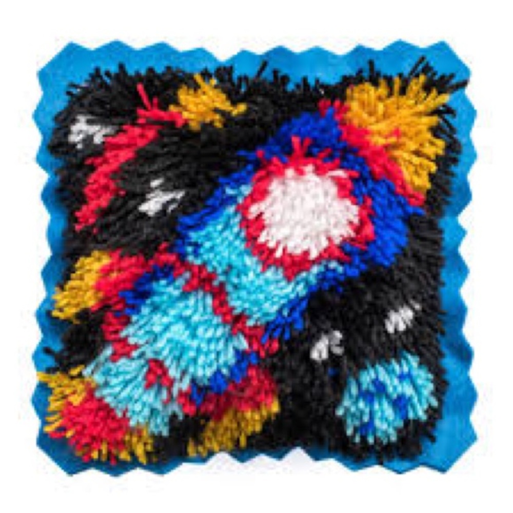 Yarn Spaceship Pillow Craft Kit 🧶🚀🪡